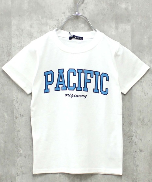 ZI-ON（ジーオン）の「カレッジロゴプリント半袖Tシャツ（Tシャツ/カットソー・キッズ・ミント/ブルー/ブラック/ベージュ/ネイビー/オフホワイト/ダークグリーン/ホワイト系その他/杢グレー/グレー系その他/ベージュ系その他/グリーン系その他/ブルー系その他/チャコール/ホワイト系その他2/ホワイト系その他3・120cm/130cm/140cm/150cm/160cm/110cm）」の17枚目の写真