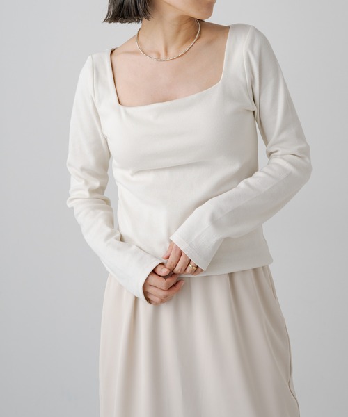 earthy（アーシー）の「リブカップ付きスクエアロンT（Tシャツ/カットソー・レディース・オフホワイト/ブラウン/ベージュ/ブラック/オレンジ/グレー・S/M）」の20枚目の写真