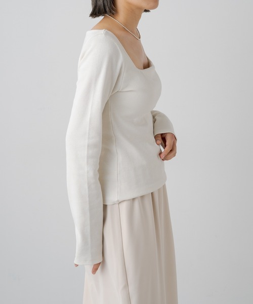 earthy（アーシー）の「リブカップ付きスクエアロンT（Tシャツ/カットソー・レディース・オフホワイト/ブラウン/ベージュ/ブラック/オレンジ/グレー・S/M）」の22枚目の写真