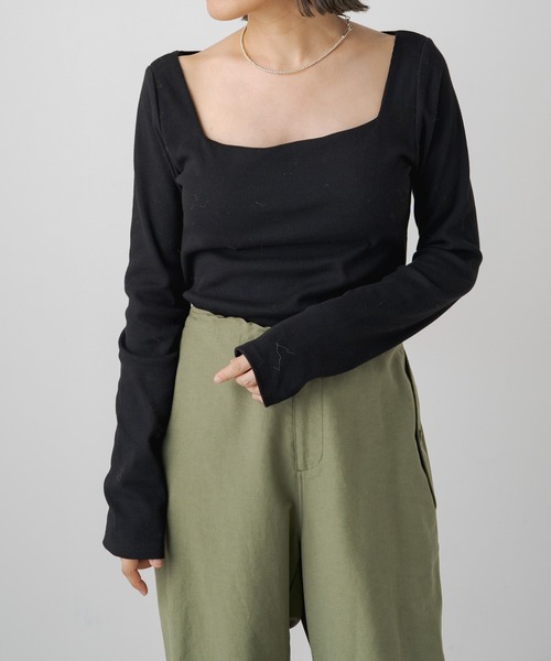 earthy（アーシー）の「リブカップ付きスクエアロンT（Tシャツ/カットソー・レディース・オフホワイト/ブラウン/ベージュ/ブラック/オレンジ/グレー・S/M）」の7枚目の写真