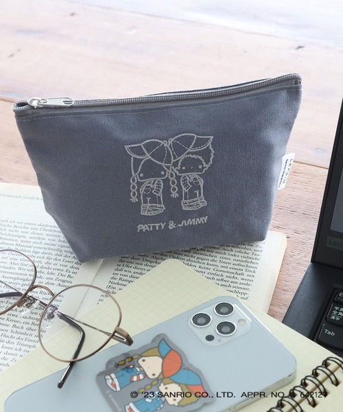 LEPSIM(レプシィム)の「【サンリオキャラクターズ】舟形ポーチ 907705(ポーチ・レディース・イエロー/グレー/オレンジ/ブルー/グリーン/ライトパープル・ONE SIZE)」の2枚目の写真