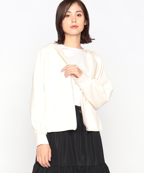 COMME CA ISM(コムサイズム)の「ソフトダンボールニット ジップアップ パーカ(パーカー・レディース・アイボリー/ネイビー・FREE)」の5枚目の写真