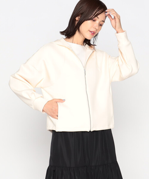 COMME CA ISM(コムサイズム)の「ソフトダンボールニット ジップアップ パーカ(パーカー・レディース・アイボリー/ネイビー・FREE)」の6枚目の写真