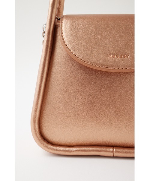 MOUSSY（マウジー）の「SIDE STRAP MINI CHAIN バッグ（ショルダーバッグ・レディース・アイボリー/ゴールド/ブラック・FREE）」の16枚目の写真