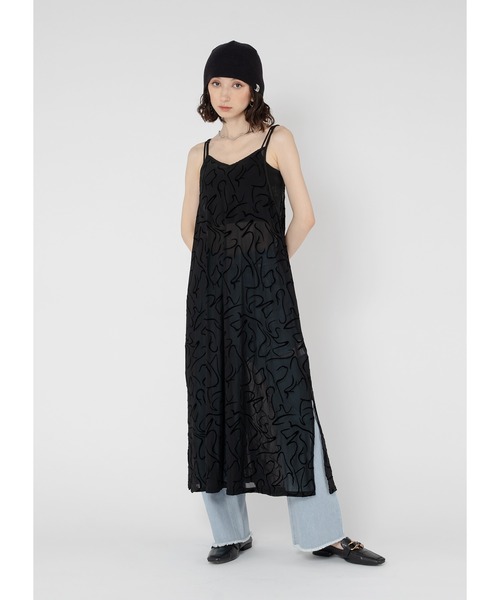 Adoon plain（アドーンプレーン）の「シアーウェーブキャミワンピース（ワンピース・レディース・ベージュ/ブルー/ブラック・MEDIUM/LARGE）」の4枚目の写真