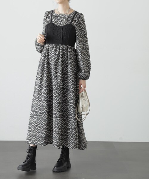 FREE'S MART（フリーズマート）の「◆小花柄ビスチェドッキングワンピース（ワンピース・レディース・ホワイト系その他/ブラック系その他・SMALL/MEDIUM）」の8枚目の写真