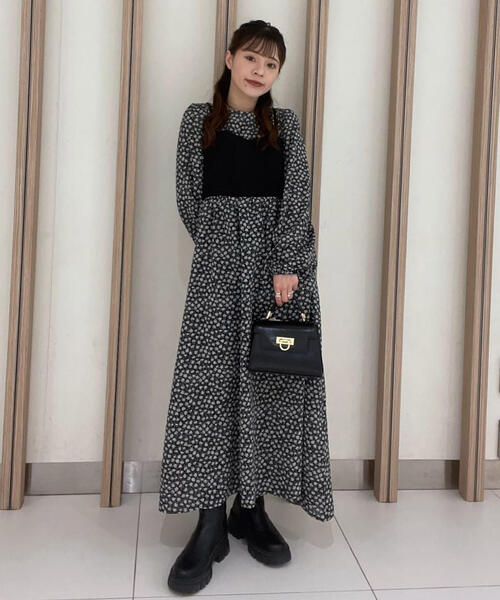 FREE'S MART（フリーズマート）の「◆小花柄ビスチェドッキングワンピース（ワンピース・レディース・ホワイト系その他/ブラック系その他・SMALL/MEDIUM）」の12枚目の写真