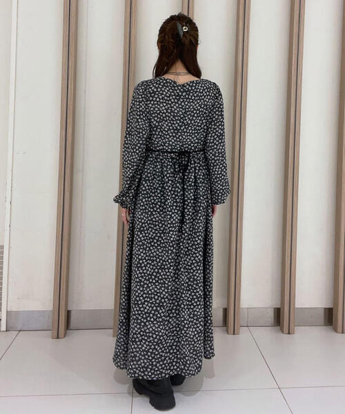 FREE'S MART（フリーズマート）の「◆小花柄ビスチェドッキングワンピース（ワンピース・レディース・ホワイト系その他/ブラック系その他・SMALL/MEDIUM）」の13枚目の写真