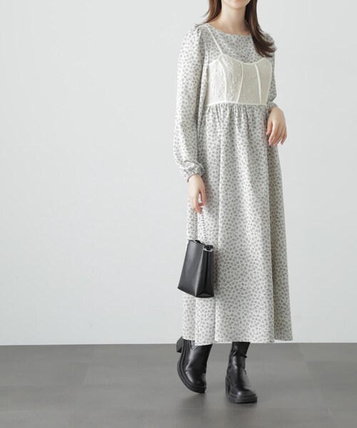 FREE'S MART（フリーズマート）の「◆小花柄ビスチェドッキングワンピース（ワンピース・レディース・ホワイト系その他/ブラック系その他・SMALL/MEDIUM）」の19枚目の写真