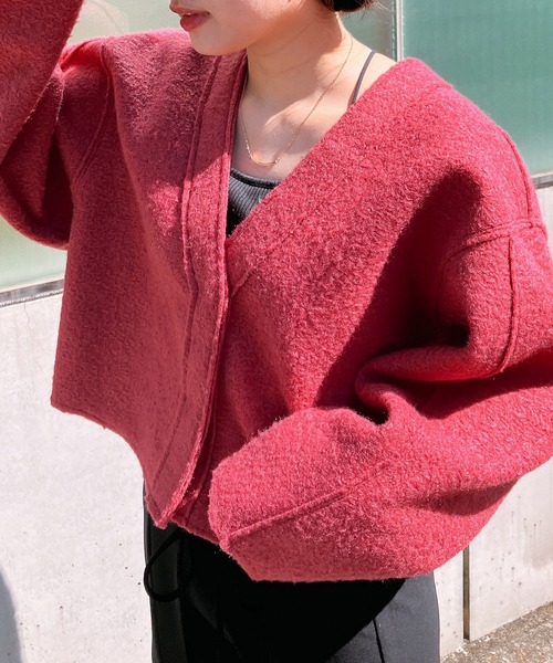 AS KNOW AS plus（アズノゥアズプラス）の「☆カラーブークレVネックジャケット（その他アウター・レディース・ブルー/アイボリー/ブラック/ピンク/グリーン・FREE）」の5枚目の写真