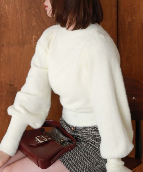 archives（アルシーヴ）の「シャギーパフニット（ニット/セーター・レディース・オフホワイト/ブルー/グレイッシュベージュ/ピンクベージュ・MEDIUM）」の5枚目の写真