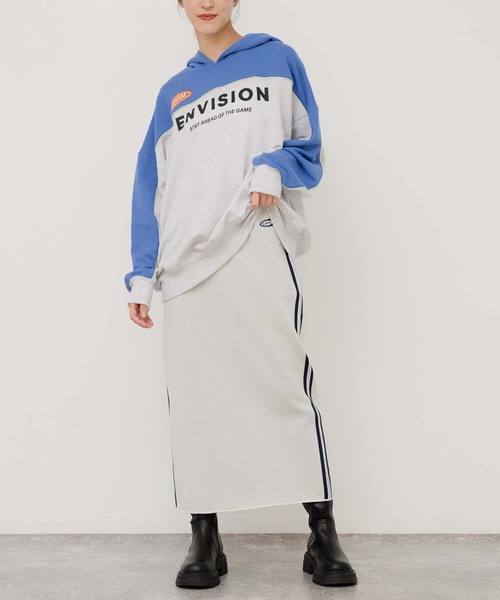 ANAP（アナップ）の「配色パイピング裏毛フーディー【親子お揃い】（パーカー・レディース・ブルー/オレンジ/ブラック×ホワイト・FREE）」の21枚目の写真