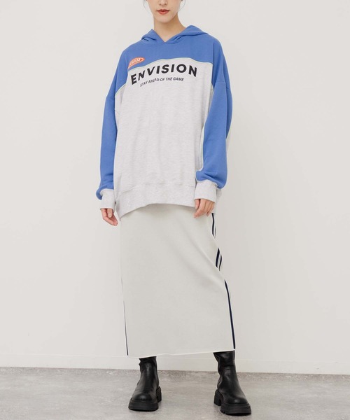 ANAP（アナップ）の「配色パイピング裏毛フーディー【親子お揃い】（パーカー・レディース・ブルー/オレンジ/ブラック×ホワイト・FREE）」の20枚目の写真