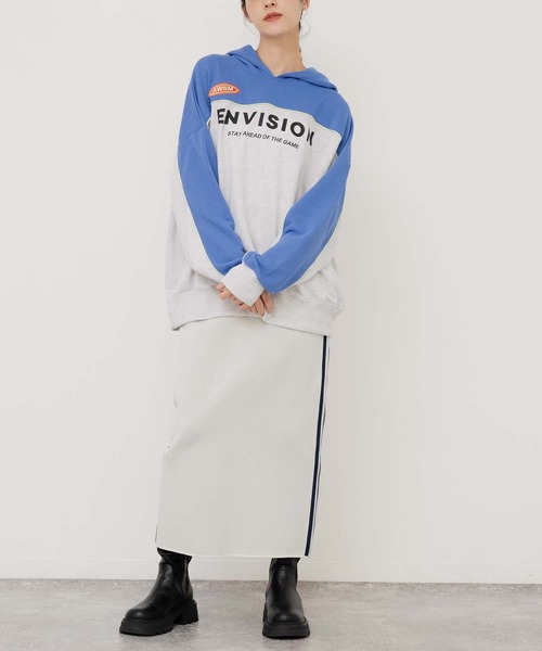 ANAP（アナップ）の「配色パイピング裏毛フーディー【親子お揃い】（パーカー・レディース・ブルー/オレンジ/ブラック×ホワイト・FREE）」の19枚目の写真