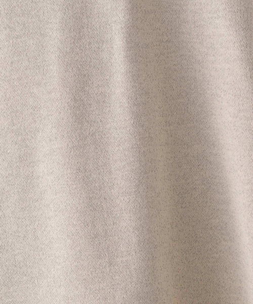 LEPSIM(レプシィム)の「ラメ裏毛プルオーバー 969919(Tシャツ/カットソー・レディース・ブラック/ベージュ・FREE)」の17枚目の写真