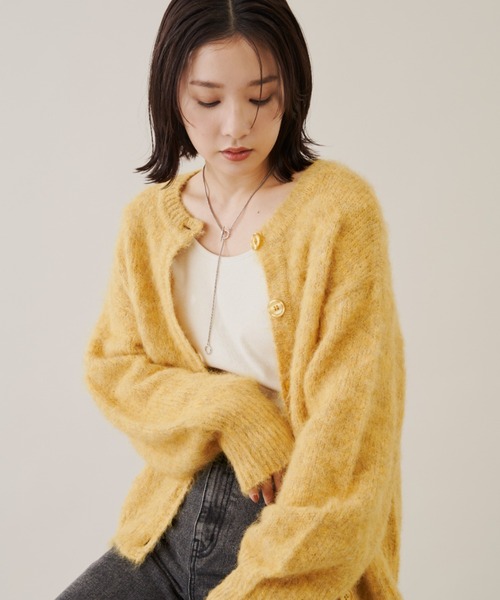 ホリデイ ウールカシミヤ チェリーニットカーディガン イエロー HOLIDAY（ホリデイ）の「WOOL CASHMERE CHERRY KNIT CARDIGAN ウール