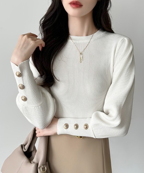 COCOMOMO(ココモモ)の「新色登場 大人きれいめに着映える パフスリーブリブニット 金ボタン リブニット レイヤードトップス ニット パワショル 長袖 オケージョン 秋服 冬服(ニット/セーター・レディース・ライトブラウン/ダークブルー/ワイン/ネイビー/ホワイト/ブラウン/ブラック/ダークグリーン/ライトグレー/ダークグレー・FREE)」の19枚目の写真
