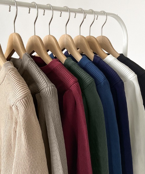 COCOMOMO(ココモモ)の「新色登場 大人きれいめに着映える パフスリーブリブニット 金ボタン リブニット レイヤードトップス ニット パワショル 長袖 オケージョン 秋服 冬服(ニット/セーター・レディース・ライトブラウン/ダークブルー/ワイン/ネイビー/ホワイト/ブラウン/ブラック/ダークグリーン/ライトグレー/ダークグレー・FREE)」の13枚目の写真