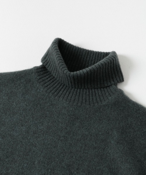 URBAN RESEARCH（アーバンリサーチ）の「ヤクウールタートルネック