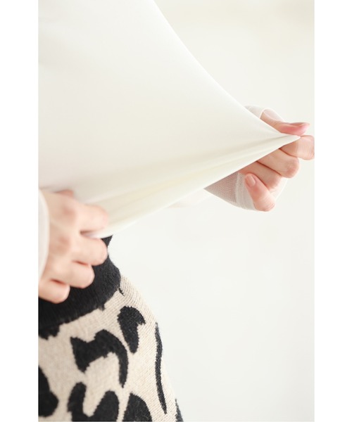 cawaii(カワイイ)の「進化版 スタメン重ね着シアーハイネックトップス(Tシャツ/カットソー・レディース・ブラック/ホワイト/レッド・FREE)」の4枚目の写真