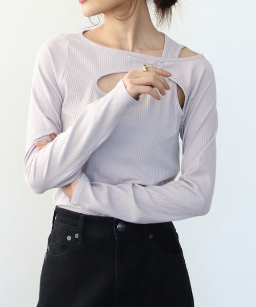 TITE IN THE STORE（ティテ　インザ　ストア）の「カットアウト長袖プルオーバーカットソー（Tシャツ/カットソー・レディース・グレイッシュベージュ/ホワイト/ブラック/コーラルピンク・38）」の8枚目の写真