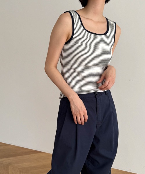 CANAL JEAN(キャナルジーン)の「Miller カップ付スクエアタンクトップ(タンクトップ・レディース・ブラウン系その他/ネイビー系/ブラック系その他・ONE SIZE)」の11枚目の写真