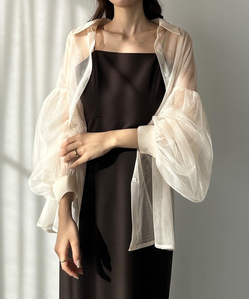 Louere(ルエレ)の「チュールボリュームスリーブシアーシャツ(シャツ/ブラウス・レディース・アイボリー/ブラック/ピンク/グレー/ベージュ/ホワイト/ブラウン・X-LARGE/LARGE/MEDIUM/SMALL)」の20枚目の写真