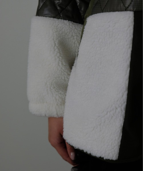 DOLLUPOOPS（ドールアップウップス）の「キルティング×ボアジャケット（ノーカラージャケット・レディース・カーキ/ブラック・38）」の19枚目の写真