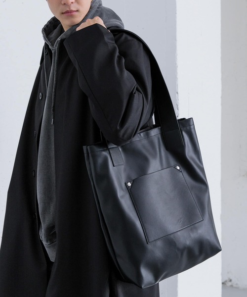 SENSE OF PLACE by URBAN RESEARCH（センスオブプレイスバイアーバンリサーチ）の「フェイクレザートートバッグ（トートバッグ・メンズ・ブラック/チャコールグレー・ONE）」の5枚目の写真