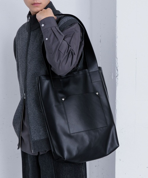 SENSE OF PLACE by URBAN RESEARCH（センスオブプレイスバイアーバンリサーチ）の「フェイクレザートートバッグ（トートバッグ・メンズ・ブラック/チャコールグレー・ONE）」の6枚目の写真