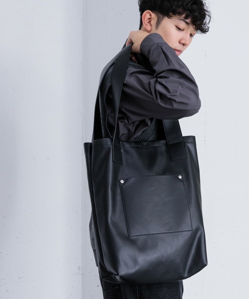 SENSE OF PLACE by URBAN RESEARCH（センスオブプレイスバイアーバンリサーチ）の「フェイクレザートートバッグ（トートバッグ・メンズ・ブラック/チャコールグレー・ONE）」の7枚目の写真