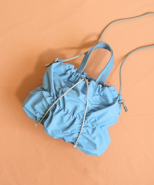 COLDE （コルデ）の「ギャザーナイロン2WAY巾着ミニトートバッグ（トートバッグ・レディース・サックスブルー/ブラック/アイボリー・FREE）」の19枚目の写真