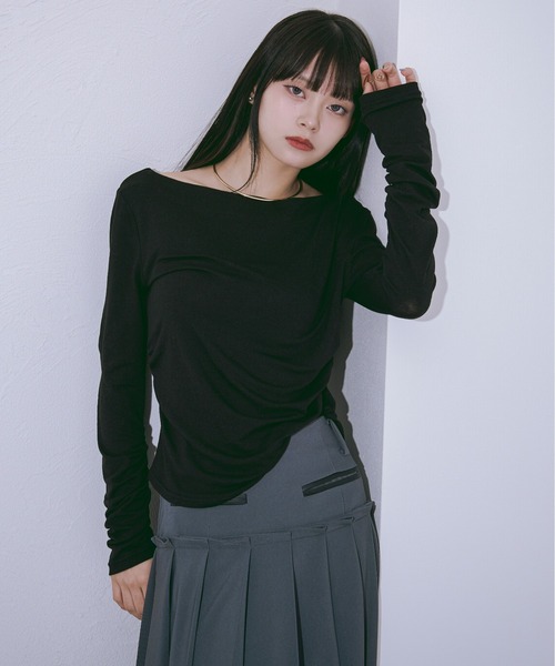 Ezick(エジック)の「Smooth fit ワンショルシアートップス(Tシャツ/カットソー・レディース・グレー/ブルー/ブラック/ホワイト・FREE)」の2枚目の写真