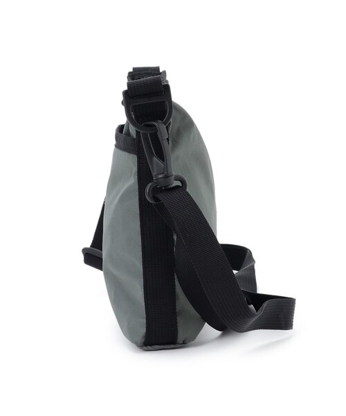 DANTON（ダントン）の「◆DANTON（ダントン）〈CHARTRES〉ナイロンショルダーポーチバッグ（ショルダーバッグ・レディース・チャコール/ブラック系/モスグリーン系・00）」の5枚目の写真