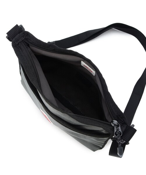 DANTON（ダントン）の「◆DANTON（ダントン）〈CHARTRES〉ナイロンショルダーポーチバッグ（ショルダーバッグ・レディース・チャコール/ブラック系/モスグリーン系・00）」の8枚目の写真