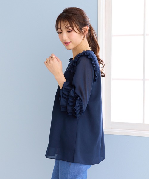 Rose Tiara（ローズティアラ）の「ソフトオーガンジーフリルブラウス（シャツ/ブラウス・レディース・パープル/ネイビー/オフホワイト・42/38/46）」の15枚目の写真