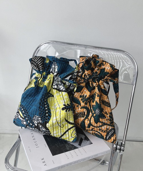 AS KNOW AS plus（アズノゥアズプラス）の「インドプリントキルト巾着バッグ（ショルダーバッグ・レディース・B/E/D/C/A/H/J/G/I/F・FREE）」の18枚目の写真