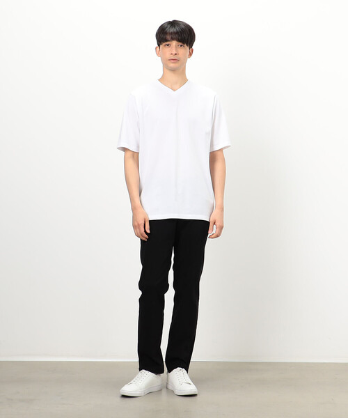 COMME CA ISM(コムサイズム)の「【接触冷感機能】 Feel-Cool VネックTシャツ(Tシャツ/カットソー・メンズ・ホワイト/ブラック・X-LARGE/LARGE/MEDIUM/SMALL)」の4枚目の写真