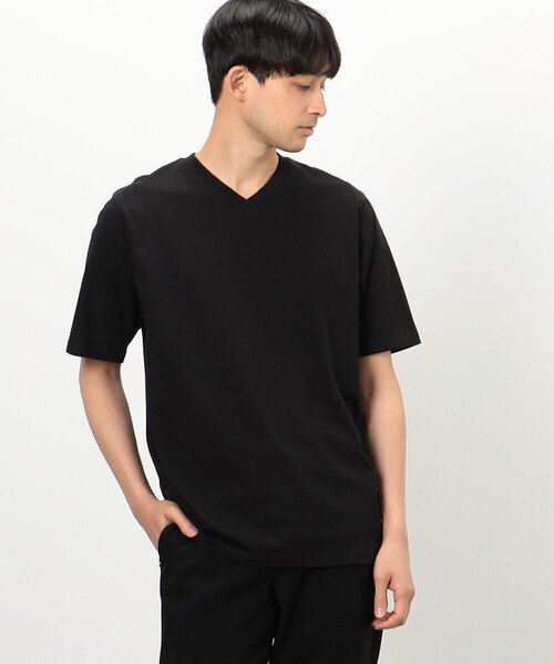 COMME CA ISM(コムサイズム)の「【接触冷感機能】 Feel-Cool VネックTシャツ(Tシャツ/カットソー・メンズ・ホワイト/ブラック・X-LARGE/LARGE/MEDIUM/SMALL)」の1枚目の写真