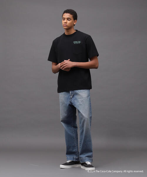 AVIREX(アヴィレックス)の「AVIREX / Coca-Cola 90s POCKET LOGO T-SHIRT(Tシャツ/カットソー・メンズ・ホワイト/ブラック・MEDIUM/LARGE/X-LARGE/XX-LARGE)」の14枚目の写真