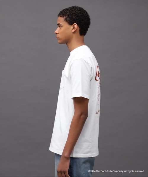 AVIREX(アヴィレックス)の「AVIREX / Coca-Cola 90s POCKET LOGO T-SHIRT(Tシャツ/カットソー・メンズ・ホワイト/ブラック・MEDIUM/LARGE/X-LARGE/XX-LARGE)」の5枚目の写真