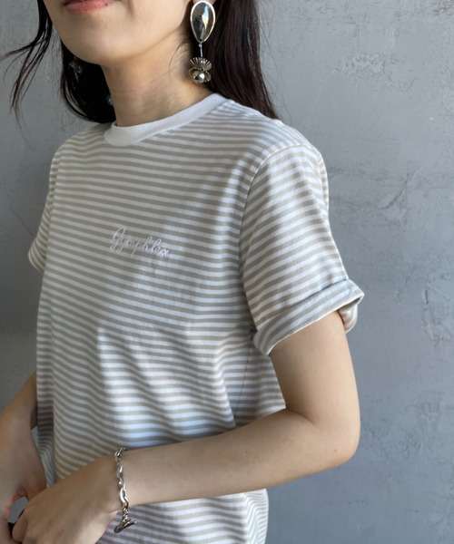 GYMPHLEX（ジムフレックス）の「[GYMPHLEX/ジムフレックス] コットンジャージー ワンポイントロゴ刺繍Ｔシャツ（Tシャツ/カットソー・レディース・ホワイト/ネイビー/ベージュ/サックスブルー/ブラック/チャコールグレー・M/L/14）」の5枚目の写真