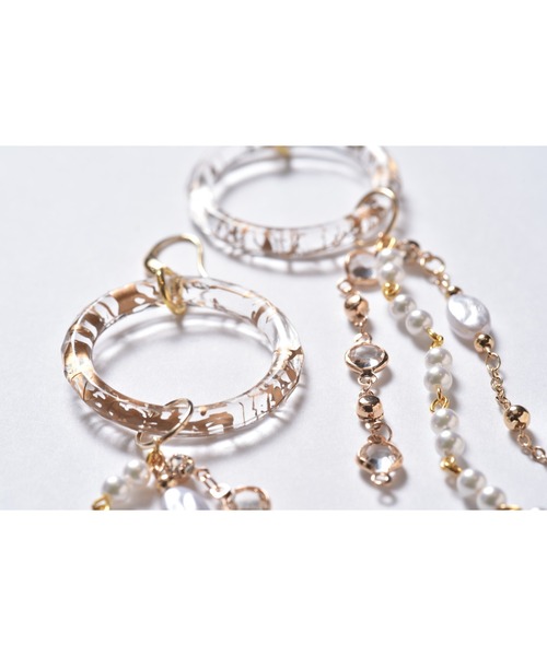 tone（トーン）の「【Astyle】マーブルゴールドパールロングステンレスピアス(MA)（ピアス（両耳用）・レディース・ゴールド・FREE）」の3枚目の写真