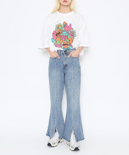 PUNYUS（プニュズ）の「10th anniversaryブーケビッグＴシャツ（Tシャツ/カットソー・レディース・スミクロ/ホワイト・3/4）」の14枚目の写真