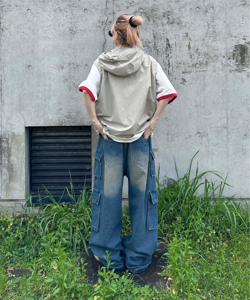 sedacle(セダクル)の「ナイロンフーディーベスト(ベスト・メンズ・ライトグレー/ブルーグレー・SMALL/MEDIUM/LARGE)」の9枚目の写真