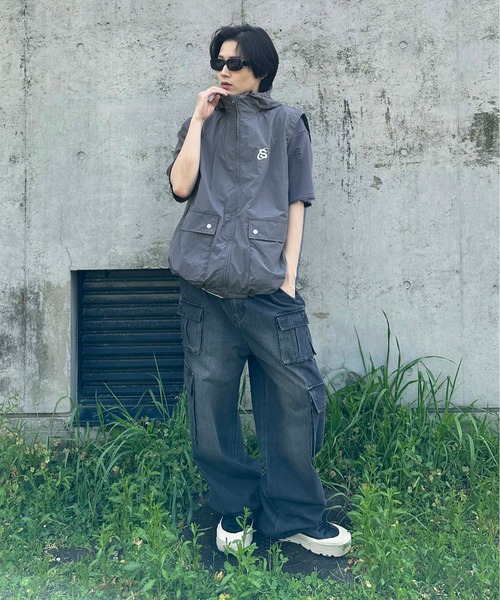 sedacle(セダクル)の「ナイロンフーディーベスト(ベスト・メンズ・ライトグレー/ブルーグレー・SMALL/MEDIUM/LARGE)」の17枚目の写真