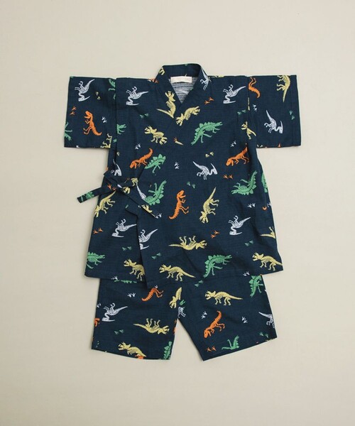 BRANSHES（ブランシェス）の「【甚平】平織りスラブ総柄プリント甚平（浴衣・キッズ・ネイビー/カラフル・110/120/90/100）」の3枚目の写真