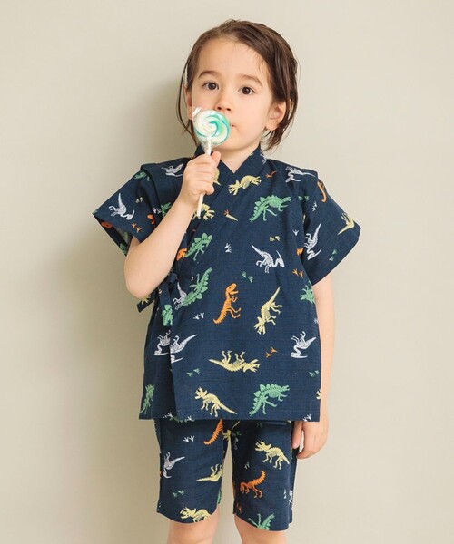 BRANSHES（ブランシェス）の「【甚平】平織りスラブ総柄プリント甚平（浴衣・キッズ・ネイビー/カラフル・110/120/90/100）」の6枚目の写真