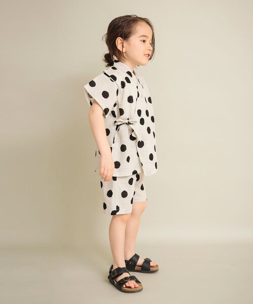 BRANSHES（ブランシェス）の「【甚平】平織りスラブ総柄プリント甚平（浴衣・キッズ・ネイビー/カラフル・110/120/90/100）」の12枚目の写真