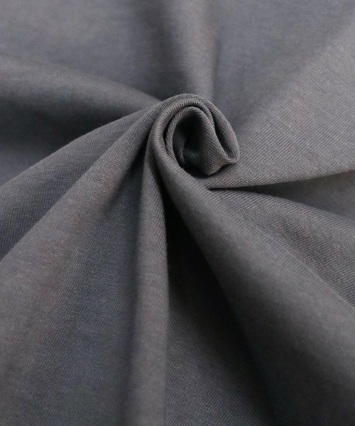 cheriella(シェリエラ)の「【cheriella】パフスリーブTシャツ(Tシャツ/カットソー・レディース・チャコールグレー/ブラック/オフホワイト・M)」の12枚目の写真